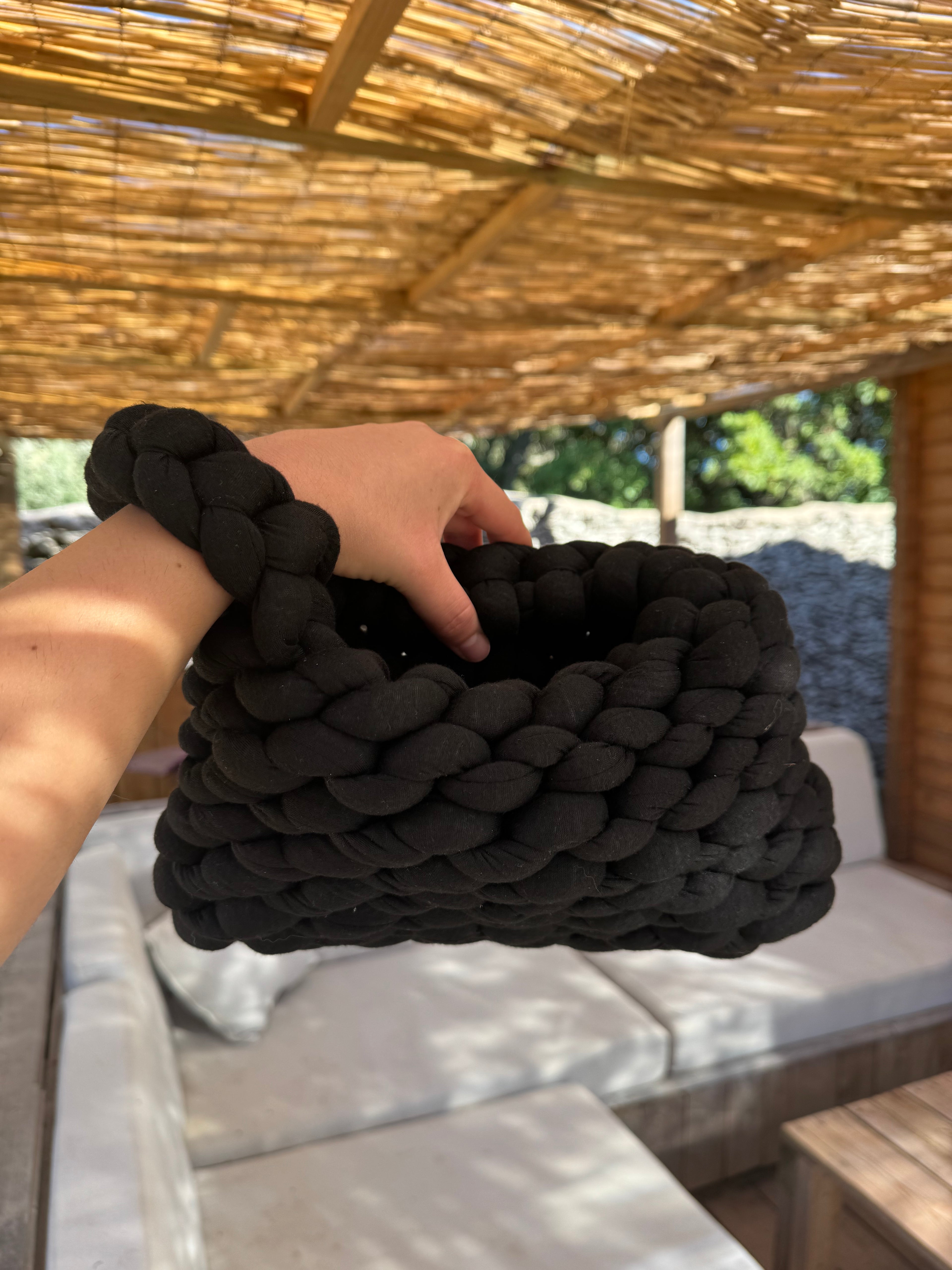La pochette tressée